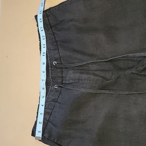 Chico's Size 0.5P Black Drawstring Waist Linen Pants.  Gently Used Condition - Picture 6 of 12